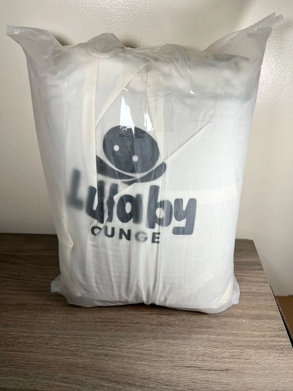 Lullaby Lounge Basket Pad Bag Diaper Changing Station